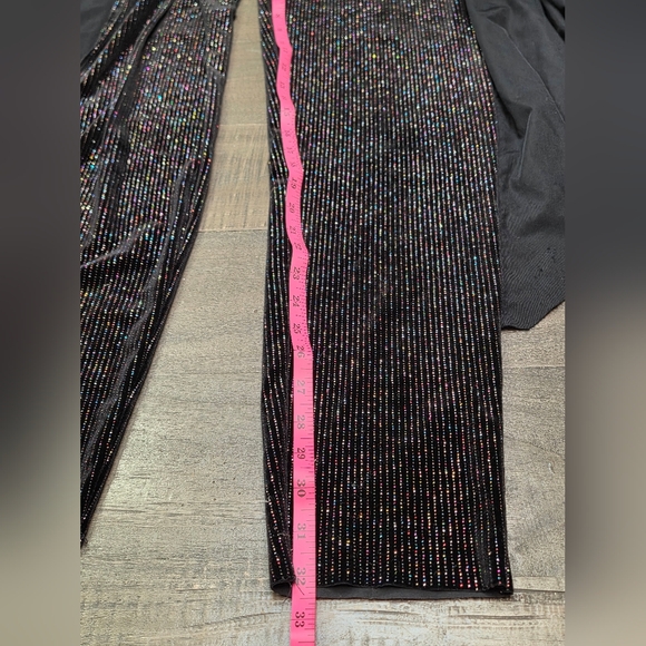 Shimmering Black Jumpsuit with Flowing Sleeves - Picture 9 of 10